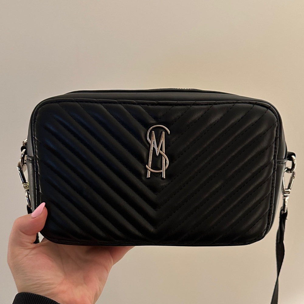 Steve Madden Black Quilted Crossbody Bag
